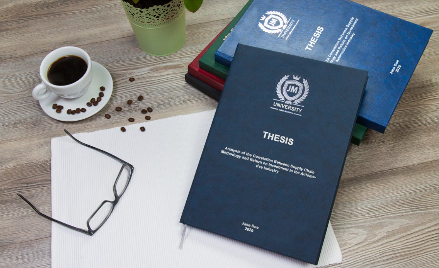 TesiLab: The Modern Solution for Fast, Eco-Friendly Thesis Printing and Binding in Germany